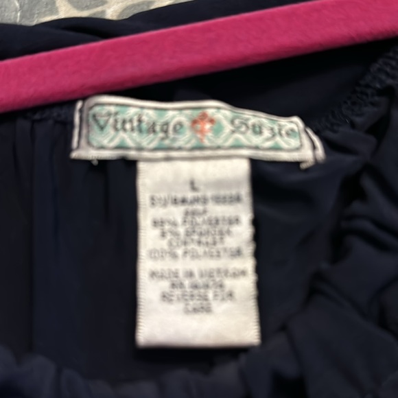 Vintage Suzie short sleeve navy polyester top, sheer sleeves, tie on front, L - Picture 4 of 4